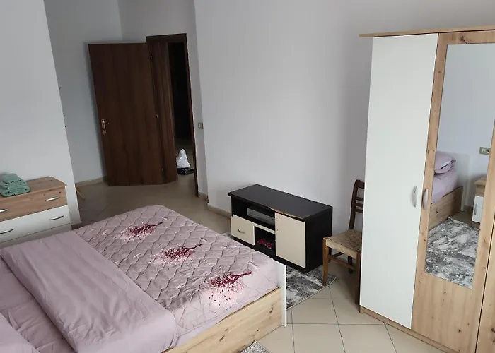 A-tirana Bus Terminal Apartamento *